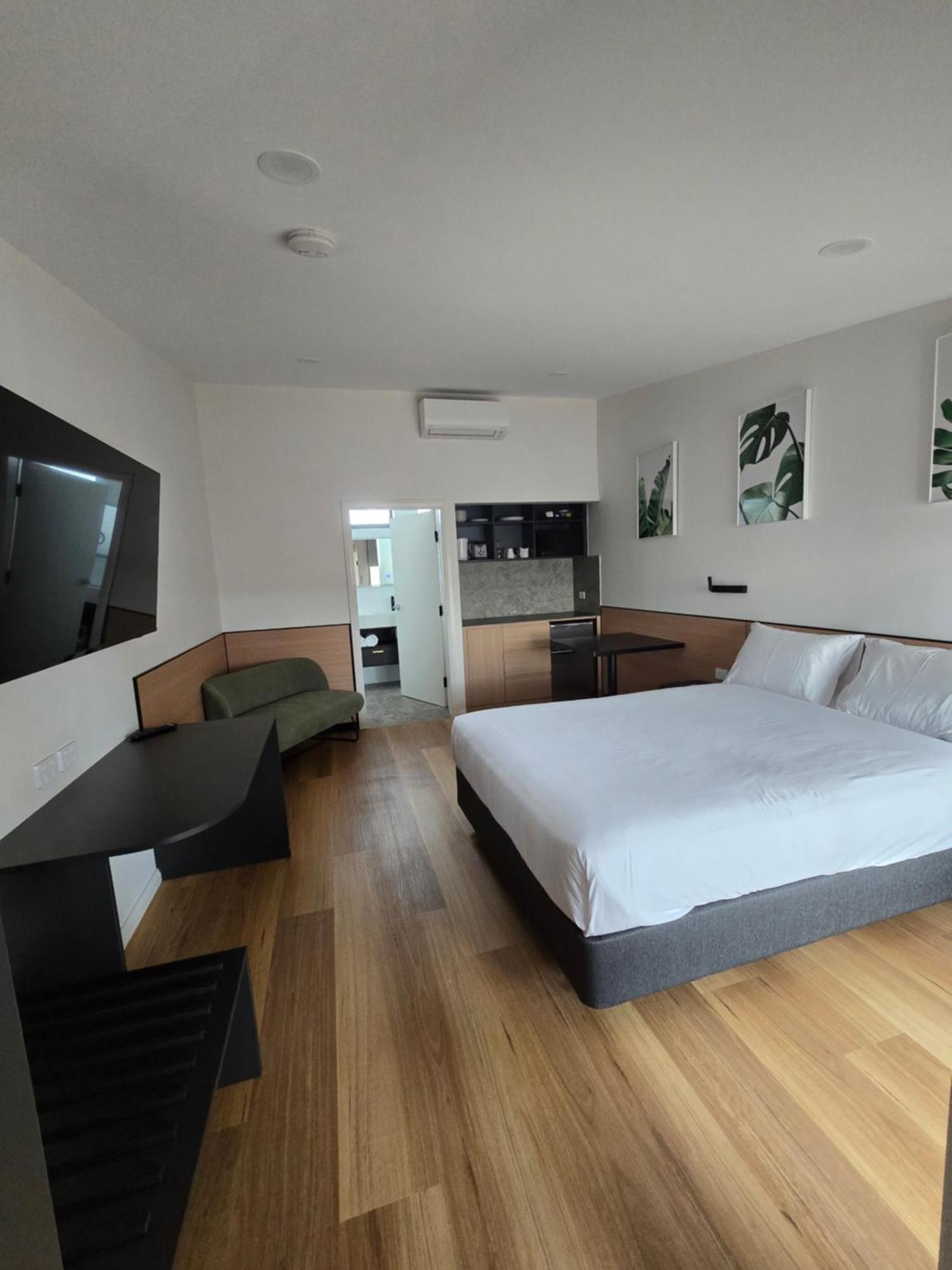 Parkview Motor Inn Паркс Экстерьер фото